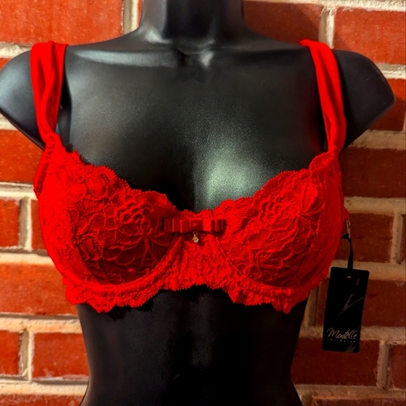 Montelle Intimates Other - NWT Montelle Demi Cup Bra. 36A. Red. Beautiful strap.